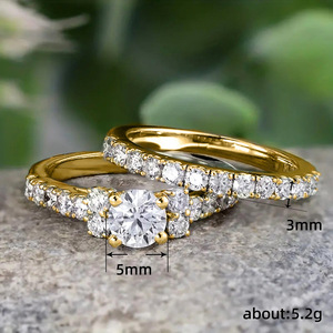 Anello Nuziale dal Design Semplice e Classico per Donne - Product Image 3