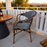 Meubles de jardin en bambou et osier économiques, de haute qualité, style contemporain, ensemble table et chaises imperméables pour hôtel, école