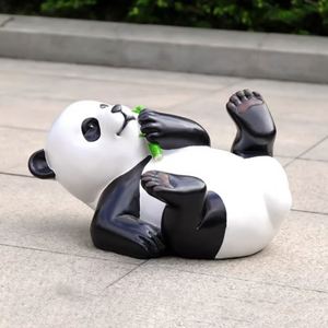 Sculpture d'animal décorative en fibre de verre pour l'<span class=keywords><strong>immobilier</strong></span>, sculpture de panda personnalisée en résine - Product Image 1