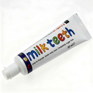 Dentifrice pour enfants OEM/ODM avec formule blanchissante, anti-caries et sans sucre pour les enfants de 2 ans et plus - Product Image 1