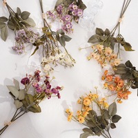 Buket Bunga Daisy Buatan Tangan Premium Multi-Ranting dari Kain Sutra, Bunga Artifisial untuk Dekorasi Rumah Modern, Centerpieces Hari Valentine