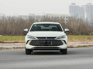 Qin L DM-I 2026, version haut de gamme, véhicule à énergie nouvelle avec une autonomie de 128 km et une batterie de 15,87 kWh, charge rapide - Product Image 2