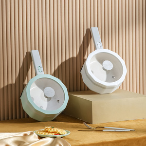 Olla eléctrica multifuncional mini, color verde claro y blanco, 1.5 kg, forma redonda, para cocinar fideos instantáneos en dormitorios estudiantiles. - Product Image 2