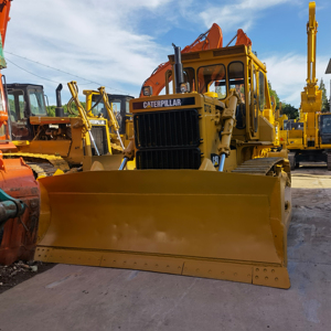 Topadora CAT D7G de Segunda Mano Premium, Pocas Horas de Trabajo, Alta Eficiencia - Product Image 1