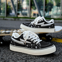 Chaussures de skate coréennes personnalisées en gros pour homme et femme, style rétro, à lacets, en daim de vache rayé, avec logo OEM/ODM