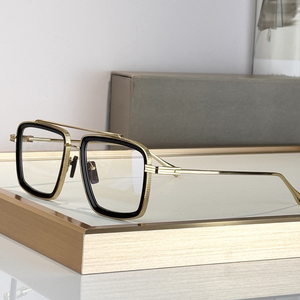 <span class=keywords><strong>Occhiali</strong></span> <span class=keywords><strong>da</strong></span> <span class=keywords><strong>Sole</strong></span> Quadrati Vintage di Lusso per Uomo e Donna, Montatura in Titanio <span class=keywords><strong>con</strong></span> <span class=keywords><strong>Lenti</strong></span> UV400 Polarizzate, <span class=keywords><strong>Occhiali</strong></span> <span class=keywords><strong>da</strong></span> <span class=keywords><strong>Vista</strong></span> - Product Image 1