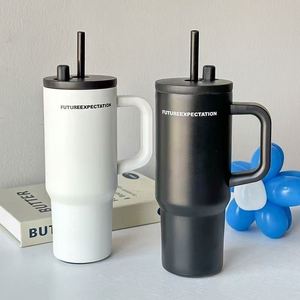 Gobelet de voyage pour voiture 24oz 720ml en acier inoxydable à double paroi avec couvercle, paille et base antidérapante - Product Image 5