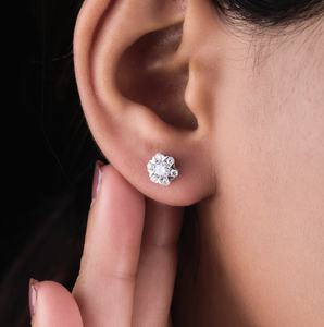 Boucles d'oreilles élégantes en diamant rond pour femmes avec un design classique avec des pierres scintillantes pour toutes les occasions d'Inde - Product Image 5