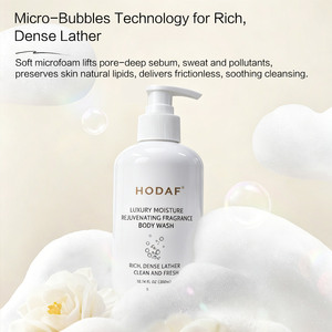 <span class=keywords><strong>Gel</strong></span> Douche Hydratant et Rajeunissant à la Texture Riche et Crémeuse pour Peaux Sèches - Product Image 4