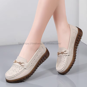 Summer Genuine <b>Soft</b>-Soled Mother's <b>Shoes</b> Hollow Breathable Versatile Women's <b>Shoes</b> Comfortable for Elderly People Feet - Product Image 3