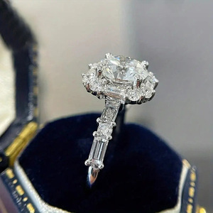 Anello dal Design Elegante Stile Semplice per Donne - Product Image 5