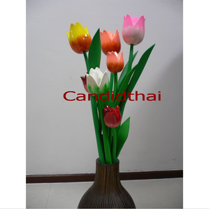 Tulipán Musical Hecho a Mano de Madera de Acacia para Decoración del Hogar con Estilo ROMÁNTICO y Técnica Pulida, 37cm de Largo, Ligero, Regalo - Product Image 3