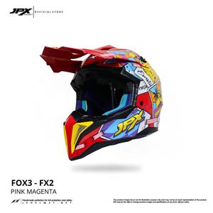 Casco de Motocross JPX Fox 3 con Correa Magnética y Motivo Fluorescente para un Rendimiento Óptimo y una Expresión Audaz del Piloto. - Product Image 6