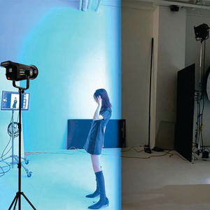 Lampe vidéo RGB 200W avec télécommande, température de couleur 2800-6800K, 220V pour studio <span class=keywords><strong>photo</strong></span> et diffusion <span class=keywords><strong>TikTok</strong></span> - Product Image 4