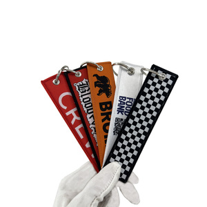 Porte-clés en tissu avec logo personnalisé drapeau américain en gros / Porte-clés brodés anime / Porte-clés brodés personnalisés - Product Image 6
