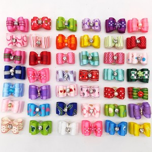 Lazos de tela coloridos al por mayor para el aseo de mascotas en verano - Accesorios florales suaves para el pelo de perros pequeños para días festivos y cumpleaños - Product Image 6