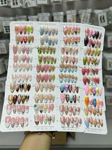 Ongles artificiels de luxe faits à la main, longs, personnalisés, en acrylique, de haute qualité, élégants et modernes, pour les doigts - Product Image 5