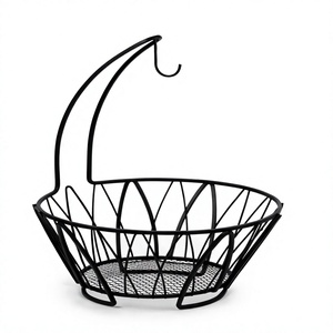 Cesta moderna negra de alambre para frutas con gancho para colgar plátanos, tazón de metal abierto, soporte para encimera de cocina - Product Image 1
