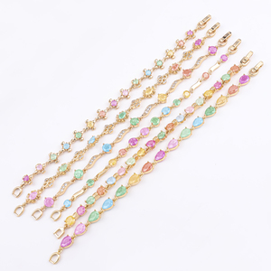 Nuovo <span class=keywords><strong>Bracciale</strong></span> Placcato <span class=keywords><strong>Oro</strong></span> alla Moda 2022, Gioielli da <span class=keywords><strong>Donna</strong></span>, Ottone Placcato <span class=keywords><strong>Oro</strong></span> 18k con Zirconi Colorati Arcobaleno, Vendita all'Ingrosso - Product Image 4