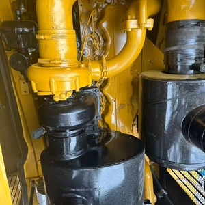 Chargeuse sur pneus Caterpillar 2020 jaune, équipement de construction robuste avec une charge nominale de 23000 kg, moteur, boîte de vitesses, pompe - Product Image 6