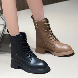 <span class=keywords><strong>Stivali</strong></span> corti in pelle di vitello di primo livello <span class=keywords><strong>stivali</strong></span> Chelsea con suola spessa da <span class=keywords><strong>donna</strong></span> in vera pelle inglese - Product Image 4