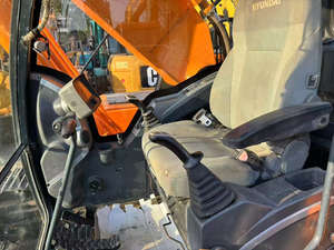 Excavadoras usadas sobre orugas multifuncionales HYUNDAI 305LC-9, maquinaria de construcción de ingeniería usada de movimiento de tierras de 30,5 toneladas - Product Image 6