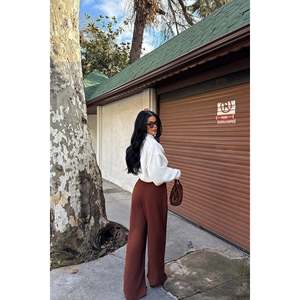 Pantalones Clásicos de Cintura Alta para Mujer, Color Marrón Dulce, Diseño Casual de Pierna Ancha y Recta, Tejido Suave para Otoño, Tallas XL y XS Disponibles - Product Image 1