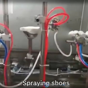 Kunden spezifische Schuhe Sohlen spray Lackier geräte Lackier <span class=keywords><strong>system</strong></span> Produktions linie Sprühen für TPU PVC EVA Sohlen - Product Image 1