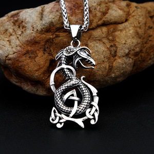 Yunnique – collier Viking Dragon pour hommes, pendentif en acier inoxydable, forme animale, bijoux cadeau - Product Image 3