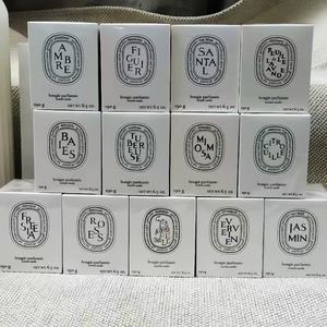 Bougie parfumée écologique en cire de soja de marque haut de gamme en gros, ensemble de boîtes cadeaux sans fumée pour l'intérieur, cadeau de la Saint-Valentin - Product Image 2