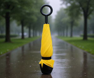 Ombrello Pieghevole a Tre Sezioni in Nylon con 8 Stecche, Apertura Manuale, Protezione da Sole e Pioggia, Design Minimalista da Viaggio per Adulti - Product Image 2