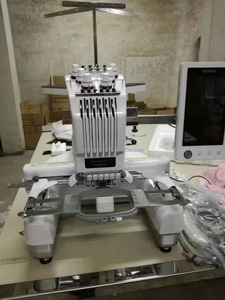 Máquina de Bordar Industrial <span class=keywords><strong>Brother</strong></span> <span class=keywords><strong>PR655</strong></span> de Segunda Mano, de Una Cabeza y 6 Agujas, Máquina de Coser y Bordar Computarizada - Product Image 3