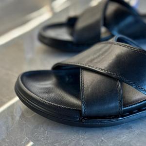 Sandales et Tongs d'été en Cuir Véritable pour Hommes 2026 – Qualité Supérieure, Style Tendance en Cuir de Vachette - Product Image 4