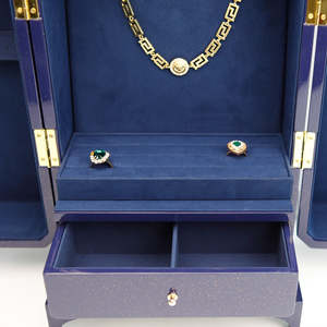 Caja de Regalo de Joyería Rectangular de Madera de Lujo Hecha a Mano con Logotipo Personalizado de Alta Calidad, con Forro de Gamuza y Cartón - Product Image 4