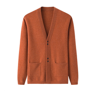 Cardigan Homme Col V Léger Boutonné Coupe Ajustée avec Poches en Tissu Tricoté Doux, Collection Automne Hiver 2026, Veste Légère