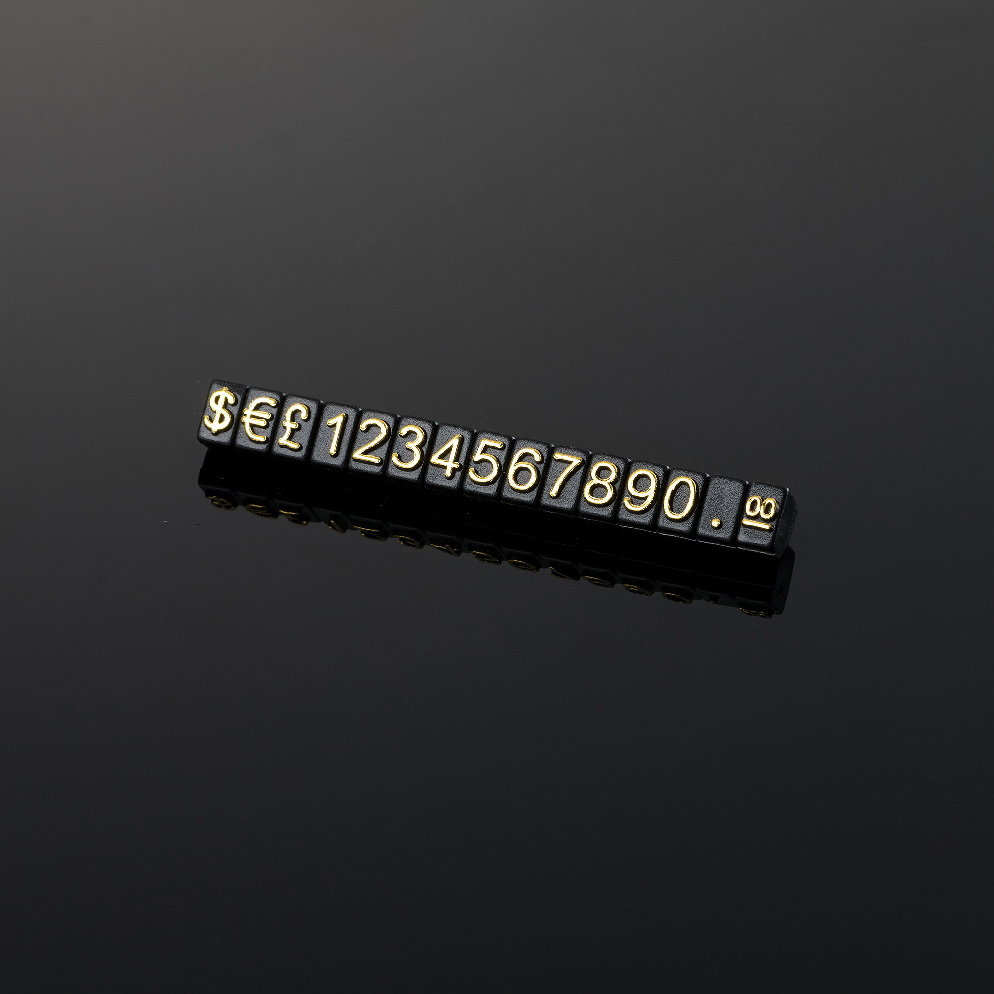 Fuente de oro base negra