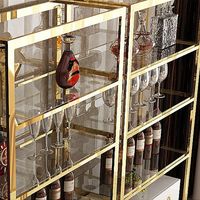 Cellier moderne de luxe en verre en acier inoxydable rouge vitrine de rangement pour bar vitrine pour whisky et vin vitrine pour bar