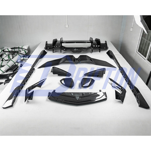 Visible Carbon Fiber <b>Rear</b> <b>Spoiler</b> For Lamborghini Revuelto - Product Image 5