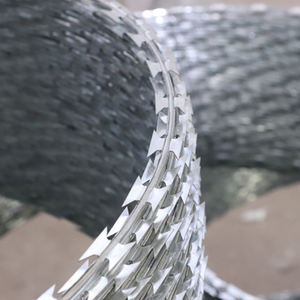 रेजर कांटेदार तार विस्तार हथियार जस्ती 45 निविड़ अंधकार कागज + बुना बैग जस्ती स्टील तार 14 गेज 10 रोल पार उस्तरा - Product Image 3