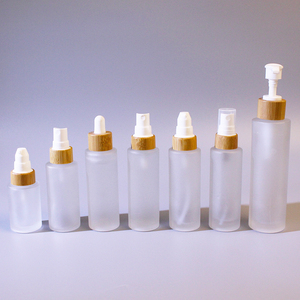 Barattoli in Vetro con Coperchio in Bambù Ecologico e Contagocce - Flacone Cosmetico Sostenibile Satinato per Oli Essenziali - 30ml 50ml 100ml - Product Image 6