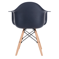 Chaise de salle à manger en plastique avec accoudoirs, coque moulée multicolore, pieds croisés, pour espace de repas intérieur, fournie par l'usine