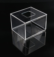 Boîte de présentation en acrylique transparente personnalisée, anti-poussière, avec couvercle et feuilles de plastique pour le rangement de jouets et de dioramas