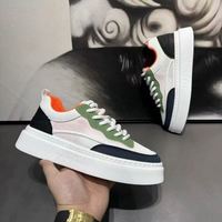 Chaussures de skate décontractées pour hommes, nouvelle collection printemps, prix de gros, respirantes, blanches, tendance, antidérapantes, résistantes à l'usure
