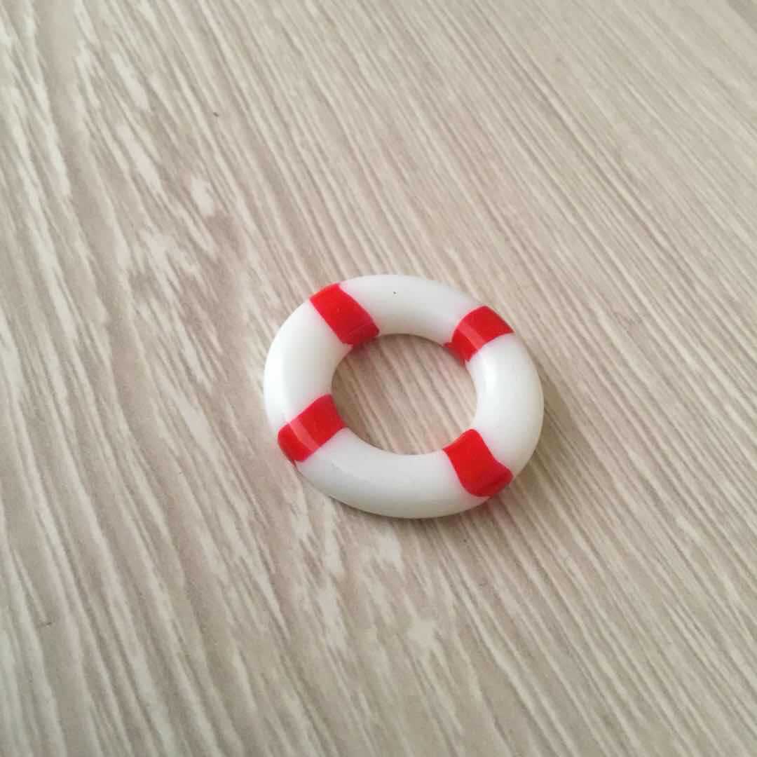 Bouée de sauvetage rouge d'un diamètre de 2,6 cm