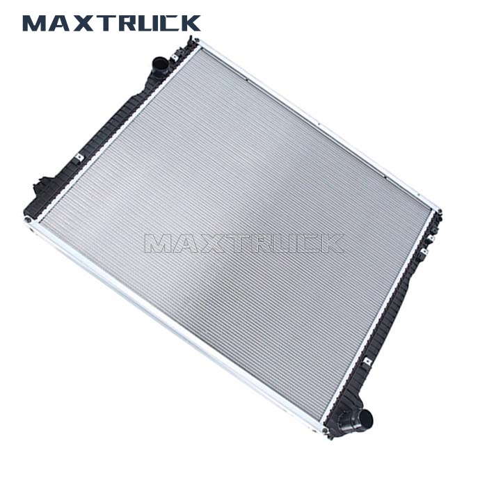 Heavy Truck Parts Radiator 2439722 2473321 2552201 for