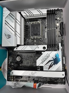 Carte mère PC ATX <span class=keywords><strong>ASUS</strong></span> <span class=keywords><strong>ROG</strong></span> <span class=keywords><strong>STRIX</strong></span> B760-G GAMING WIFI LGA1700 pas chère pour processeur de 12e/13e génération, 4 DDR5 avec HDMI DP SATA RAM pour ordinateur de bureau - Product Image 6