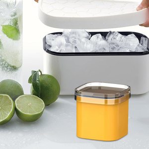 Moule à glaçons carré extra large en silicone coloré personnalisé de 1,7 pouce avec couvercle – Indispensable pour l'été - Product Image 2