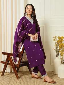 Vêtements indiens et pakistanais Kurti Pent avec ensemble Dupatta pour fête Festival Occasion spéciale à prix abordable - Product Image 2