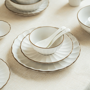 Simple Solid Color Ceramic Bowl Plate And Dish Tableware Set For Home Use High <b>End</b> Feeling Housewarming Gift Set - Product Image 2