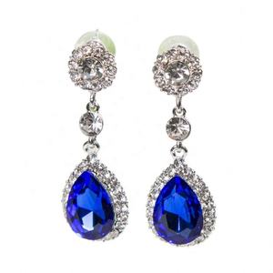 ต่างหูคริสตัลหลากสีประดับเพชร ดีไซน์ยาว รุ่นใหม่ ขายส่งจากโรงงานโดยตรง มีสินค้าในสต็อก - Product Image 6